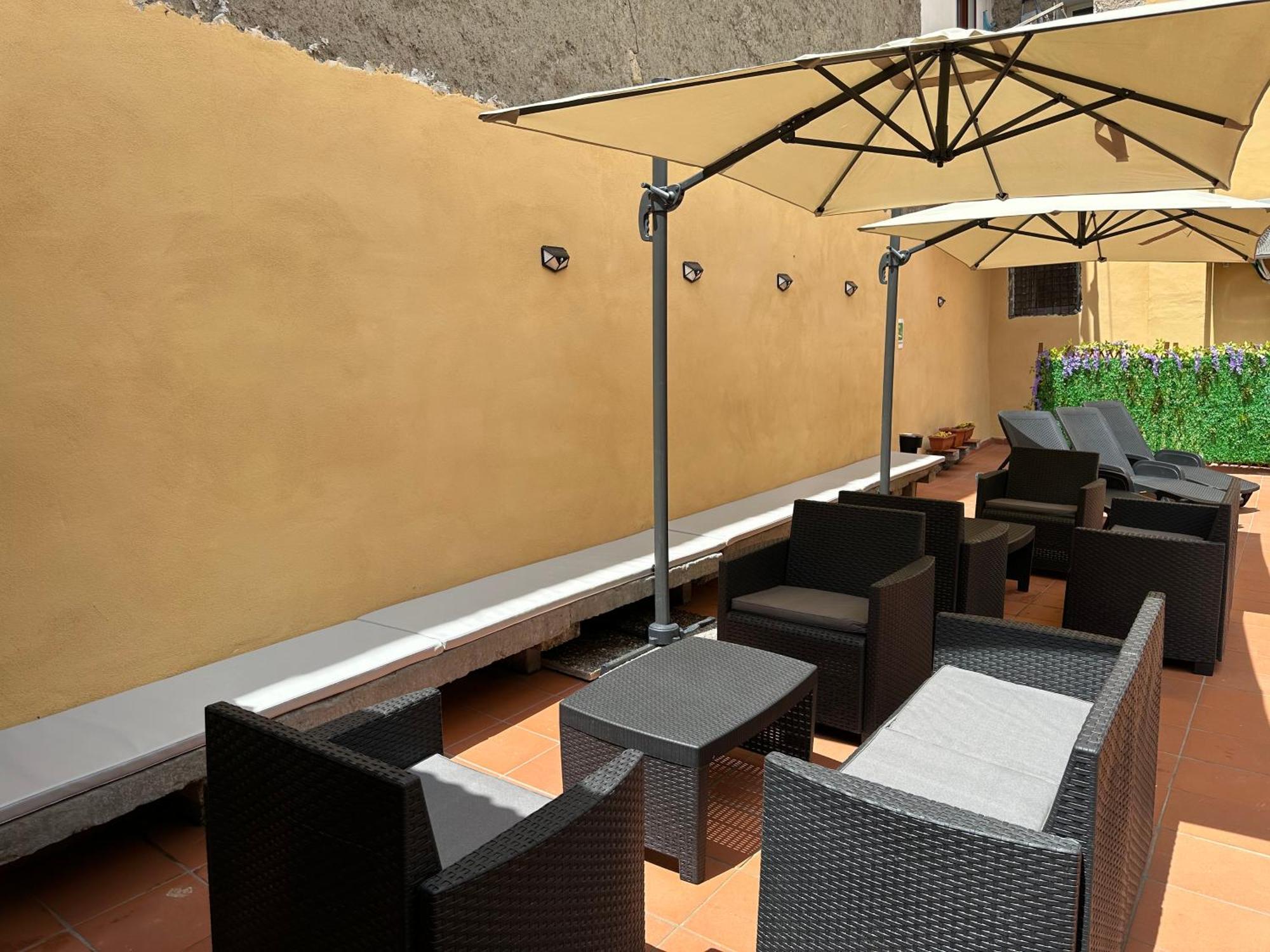 The Heart Guest House Neapel Exterior foto